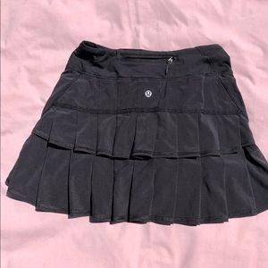 NWOT Lululemon skirt